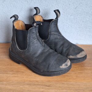 Blundstone Chelsea Boots Unisex Kids US 11 Rustic Black Leather Blunnies Worn